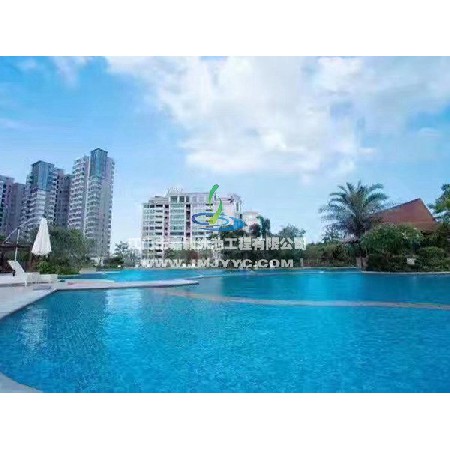東湖花園小區游泳池