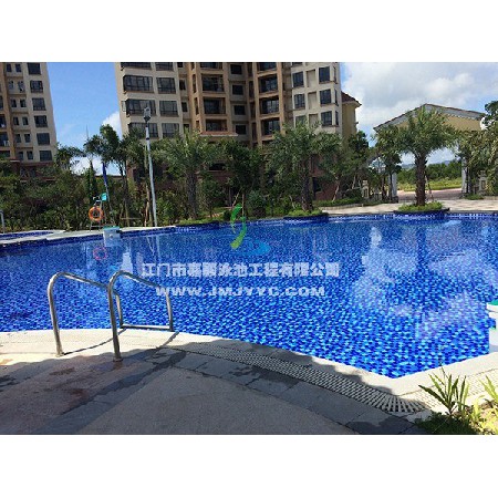 臺山廣海新城小區園林游泳池